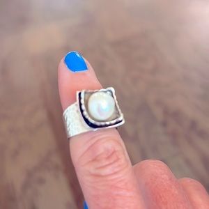 Silpada silver and Pearl ring